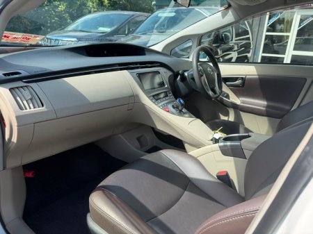2014 Toyota Prius - photo 11