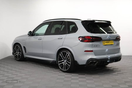 2026 BMW X5 - photo 5