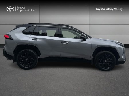 2024 Toyota RAV4 - photo 3