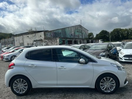 2017 Peugeot 208 - photo 8