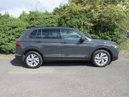 2022 Volkswagen Tiguan - photo 29