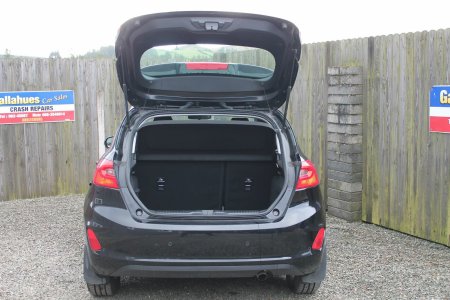 2020 Ford Fiesta - photo 6