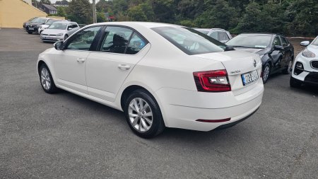 2017 Skoda Octavia - photo 5