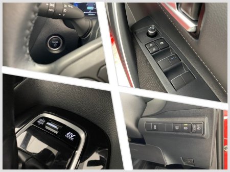 2025 Toyota Corolla - photo 15