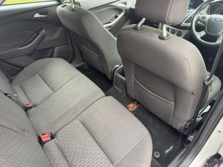 2015 Ford Focus - photo 11