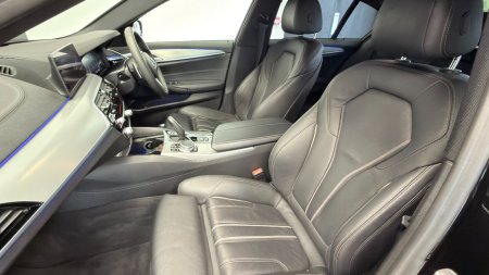 2019 BMW 5-Series - photo 9