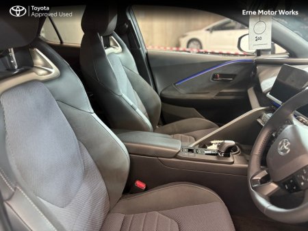 2024 Toyota C-HR - photo 10