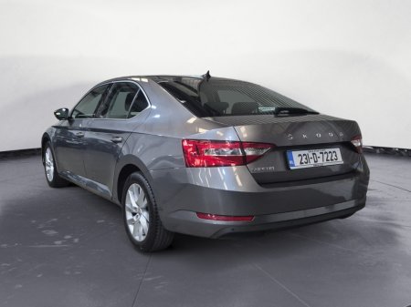 2023 Skoda Superb - photo 8