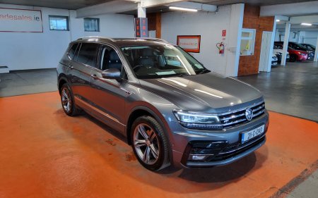 2021 Volkswagen Tiguan - photo 2