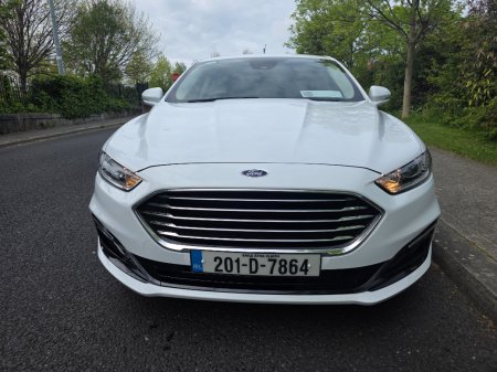 2020 Ford Mondeo - photo 8