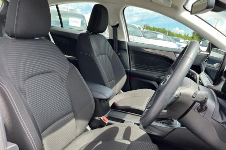 2025 Ford Focus - photo 17
