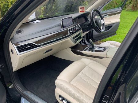 2019 BMW 7-Series - photo 33