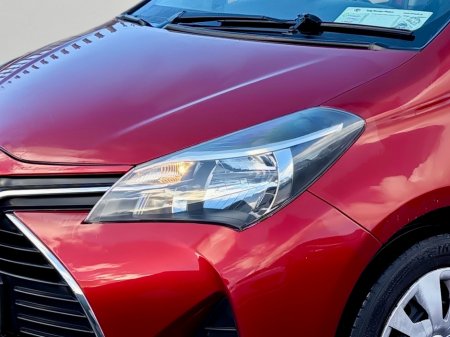 2015 Toyota Yaris - photo 8