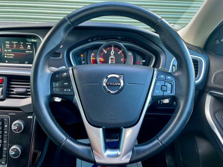 2016 Volvo V40 - photo 24