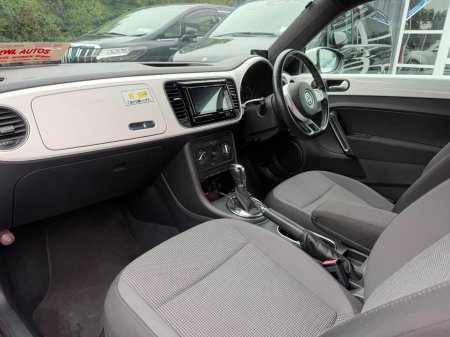 2012 Volkswagen Beetle - photo 13