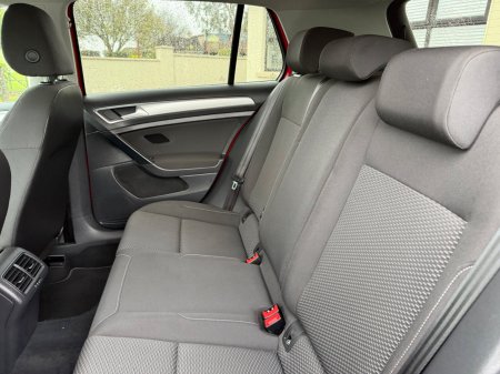 2021 Volkswagen Golf - photo 18