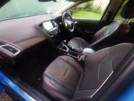 2016 Ford Focus - photo 7