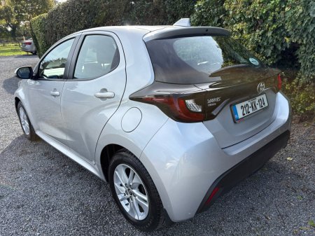 2021 Toyota Yaris - photo 4