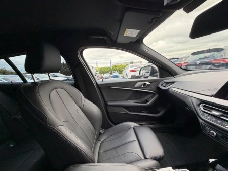 2021 BMW 1-Series - photo 24