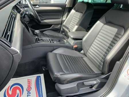 2022 Volkswagen Passat - photo 13