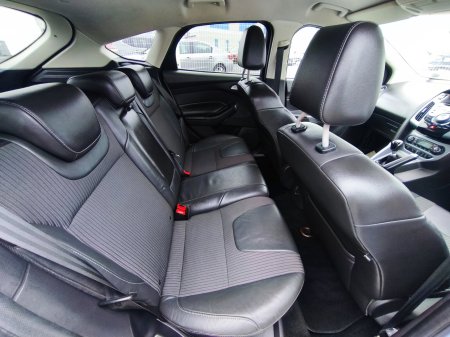 2014 Ford Focus - photo 16