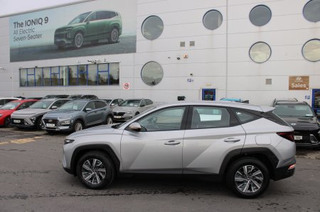2022 Hyundai Tucson - photo 2