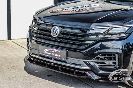 2020 Volkswagen Touareg - photo 2