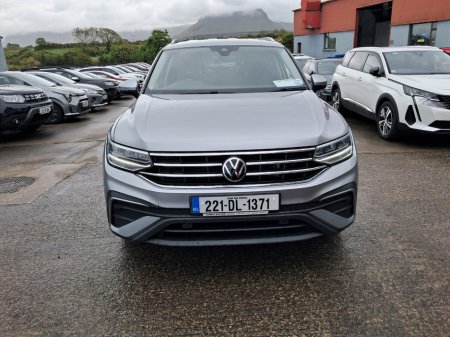2022 Volkswagen Tiguan - photo 3