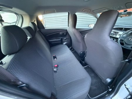 2016 Toyota Yaris - photo 10