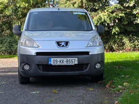 2009 Peugeot Partner - photo 2