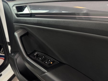 2021 Volkswagen T-Roc - photo 12
