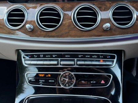 2018 Mercedes-Benz E-Class - photo 18