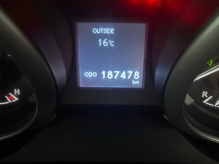 2017 Toyota Land Cruiser - photo 13