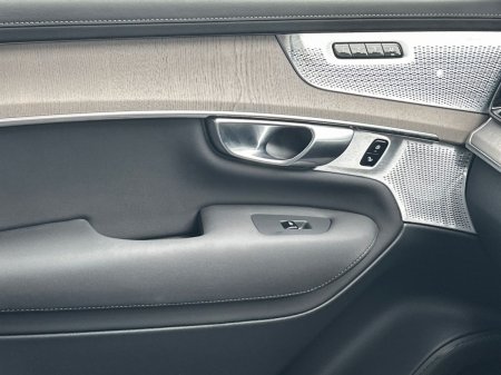 2025 Volvo XC90 - photo 25