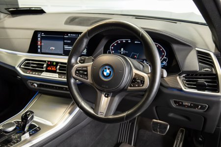 2023 BMW X5 - photo 9