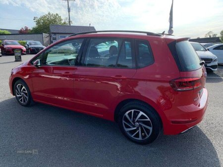 2019 Volkswagen Golf - photo 3