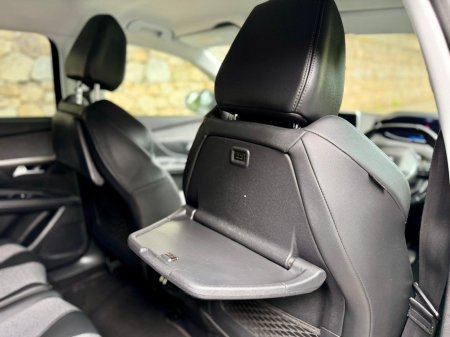 2020 Peugeot 5008 - photo 19