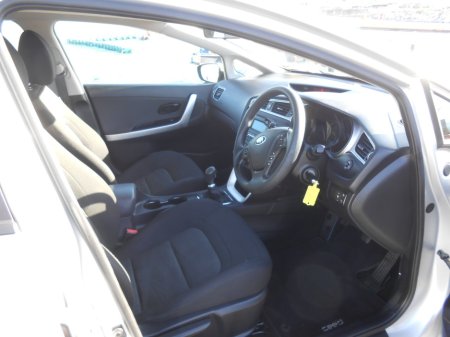 2017 Kia Ceed - photo 2