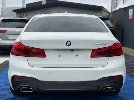 2018 BMW 5-Series - photo 8
