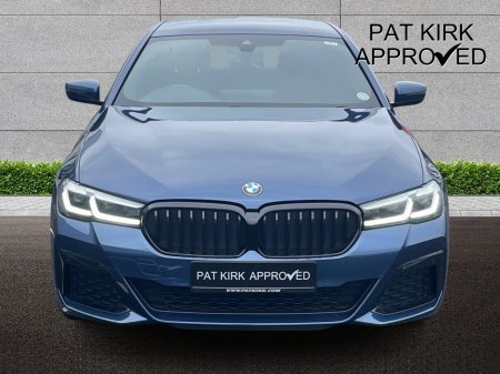 2022 BMW 5-Series - photo 14