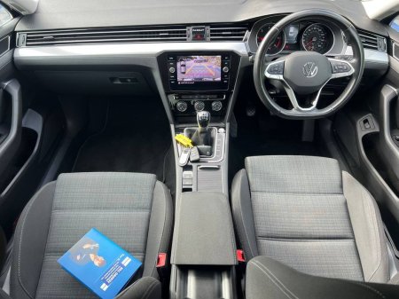 2022 Volkswagen Passat - photo 10