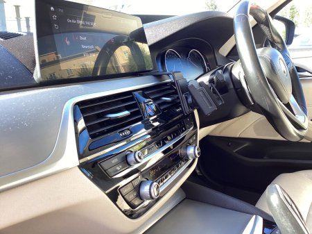 2017 BMW 5-Series - photo 18