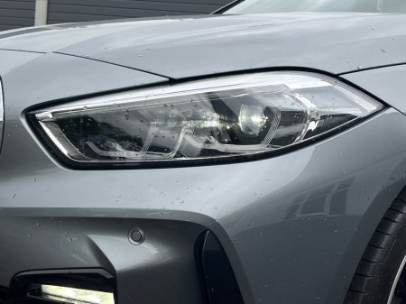 2024 BMW 1-Series - photo 3