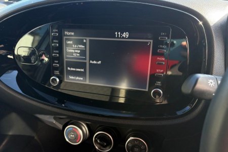 2022 Toyota Aygo - photo 12
