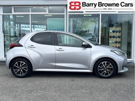2023 Toyota Yaris - photo 11