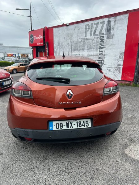 2009 Renault Megane - photo 16