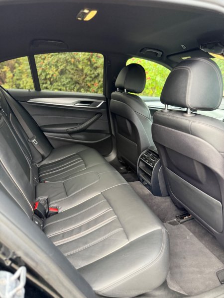 2019 BMW 5-Series - photo 35