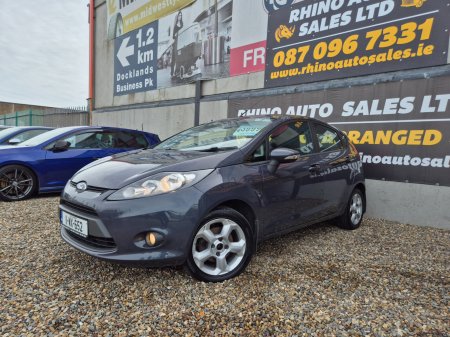 2011 Ford Fiesta - photo 4