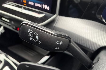 2026 Volkswagen Golf - photo 14