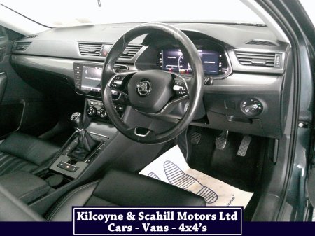 2022 Skoda Superb - photo 23